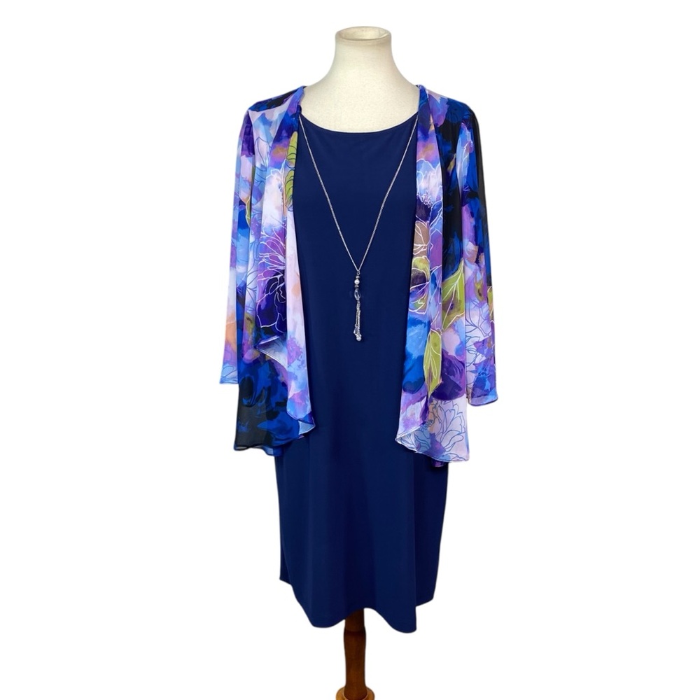 Woman’s Dana Buchman attached floral kimono and necklace dress size L